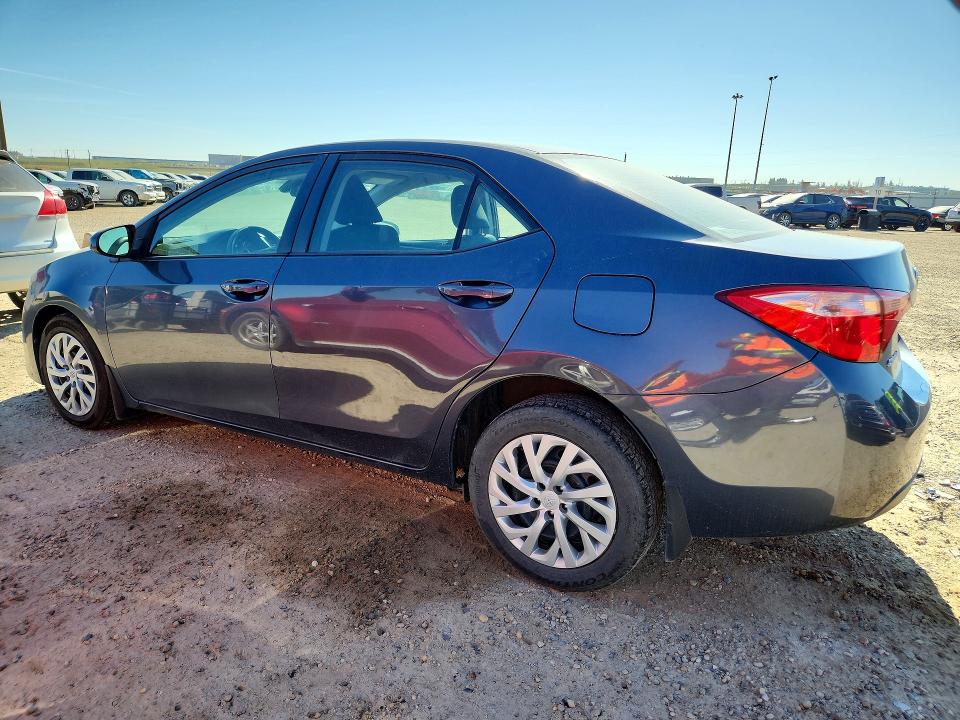 66187416 :رقم المزاد ، 2T1BURHE0JC060076 vin ، 2018 Toyota Corolla مزاد بيع