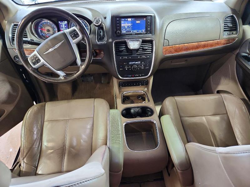 63658286 :رقم المزاد ، 2A4RR6DG0BR783637 vin ، 2011 Chrysler Town & Country مزاد بيع