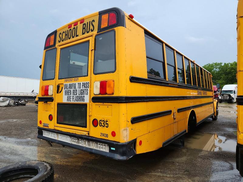 52371156 :رقم المزاد ، 4UZABRDU4CCBP5482 vin ، 2012 Thomas Saf-t-liner C2 مزاد بيع