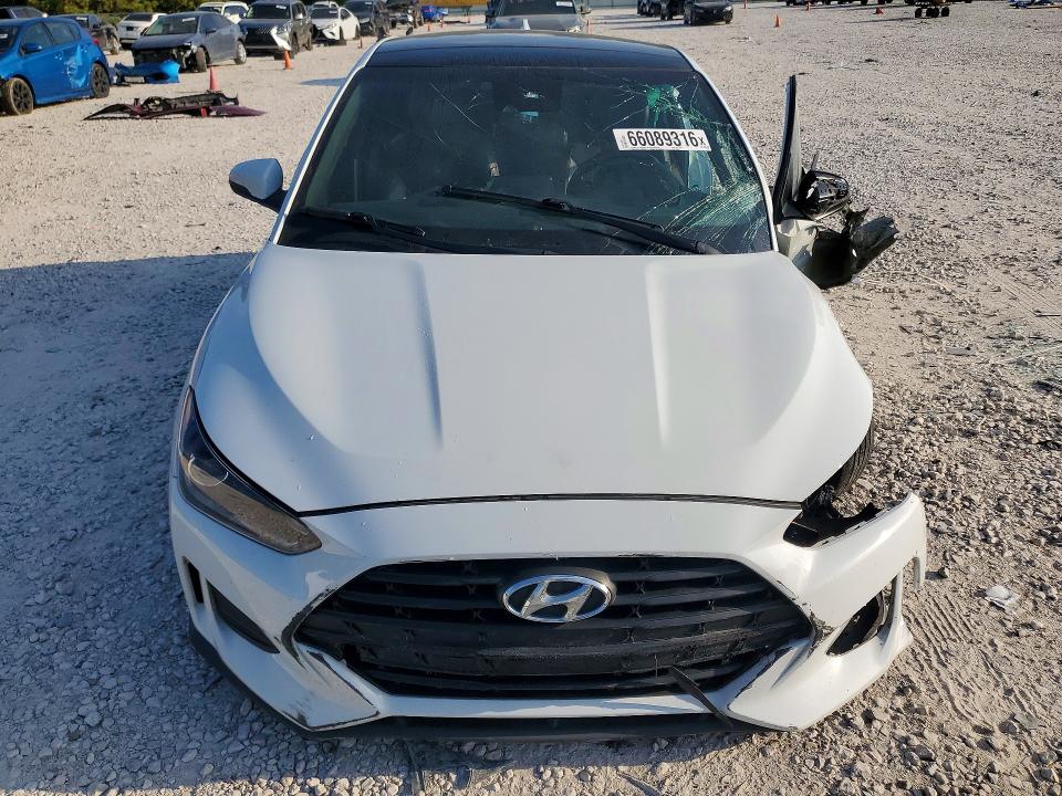 Продажа на аукционе авто 2021 Hyundai Veloster, vin: KMHTG6AF4MU032832, номер лота: 66089316