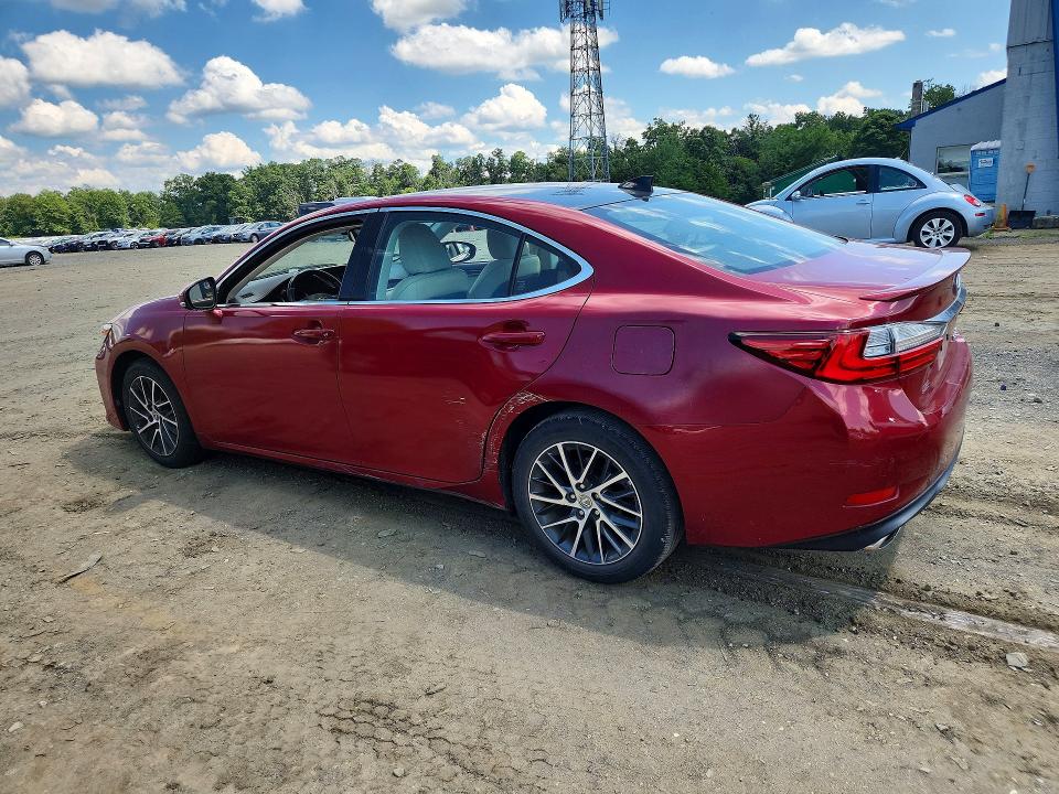 2018 Lexus Es მანქანა იყიდება აუქციონზე, vin: 58ABK1GG3JU107215, აუქციონის ნომერი: 63616446