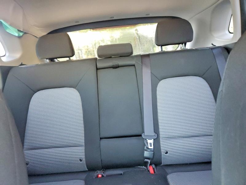 61219806 :رقم المزاد ، KM8K12AA9JU116327 vin ، 2018 Hyundai Kona مزاد بيع