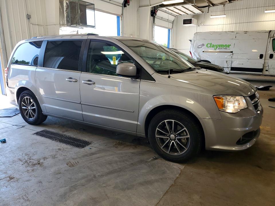 Продажа на аукционе авто 2017 Dodge Grand Caravan, vin: 2C4RDGCGXHR824442, номер лота: 65441646