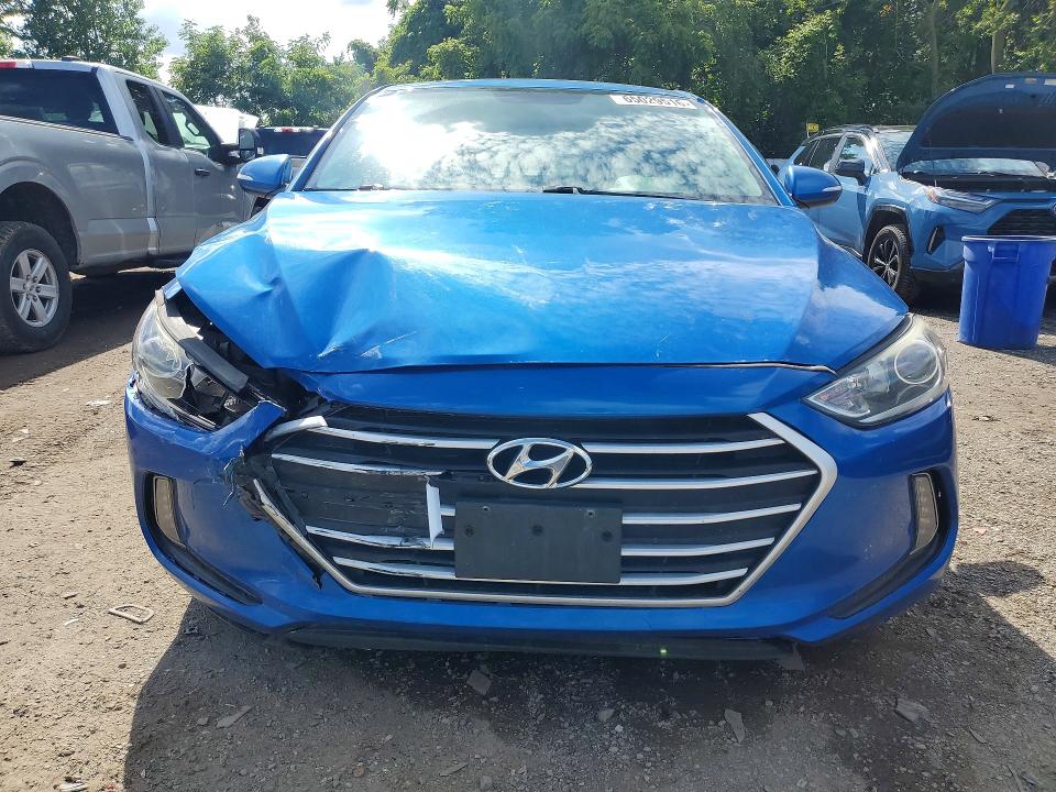 65029516 :رقم المزاد ، KMHD84LFXHU289647 vin ، 2017 Hyundai Elantra مزاد بيع