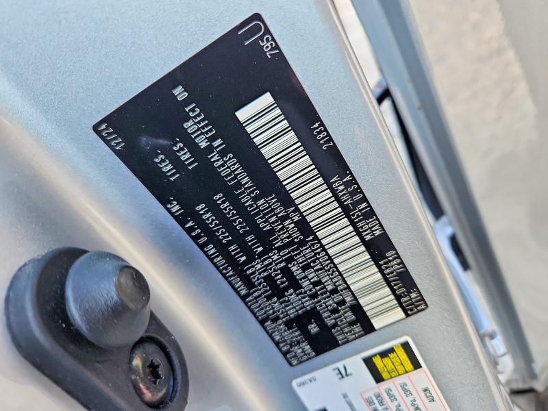 Продажа на аукционе авто 2025 Toyota Corolla Cross Hybrid, vin: 7MUFBABG5SV064674, номер лота: 63795056