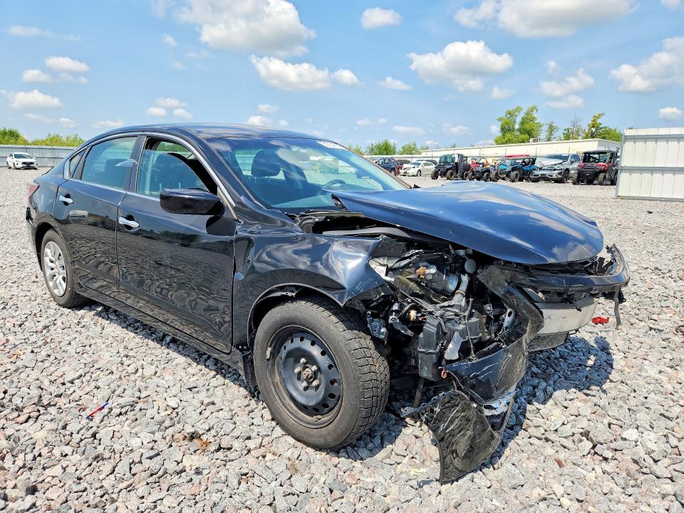 Продажа на аукционе авто 2015 Nissan Altima, vin: 1N4AL3AP5FC194949, номер лота: 63704786