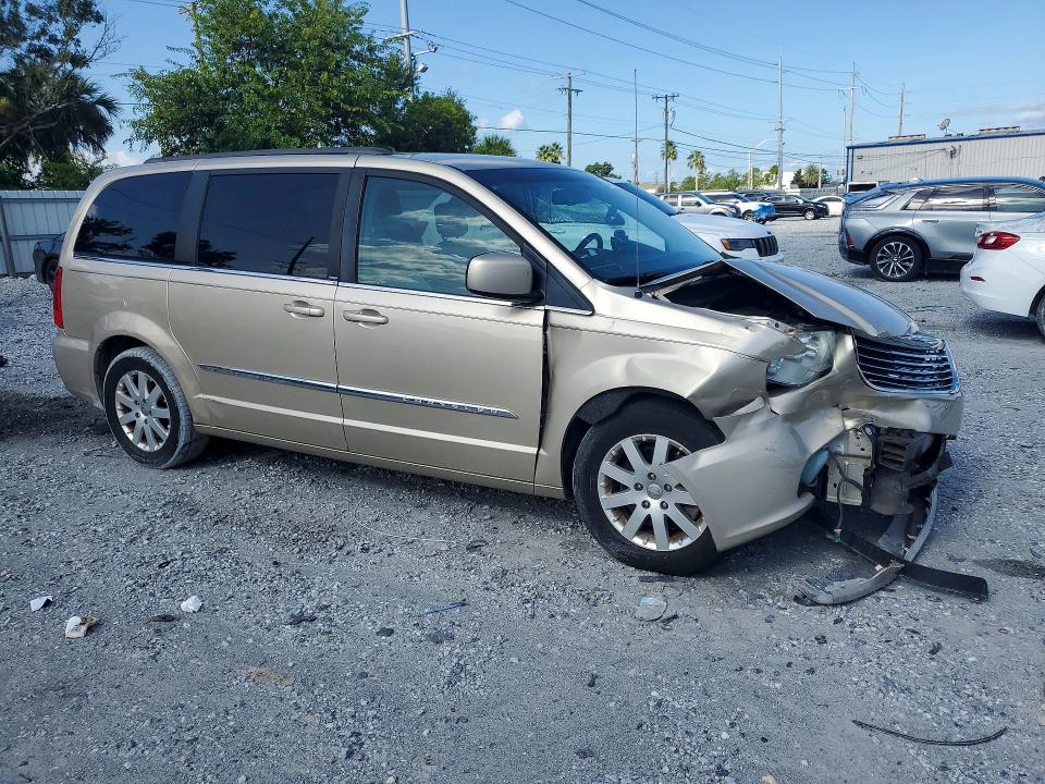 65477546 :رقم المزاد ، 2C4RC1BG3DR566017 vin ، 2013 Chrysler Town & Country مزاد بيع