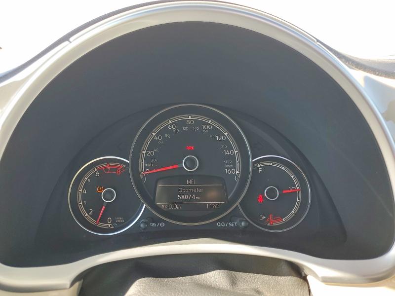 65663296 :رقم المزاد ، 3VWFD7AT7KM703186 vin ، 2019 Volkswagen Beetle مزاد بيع