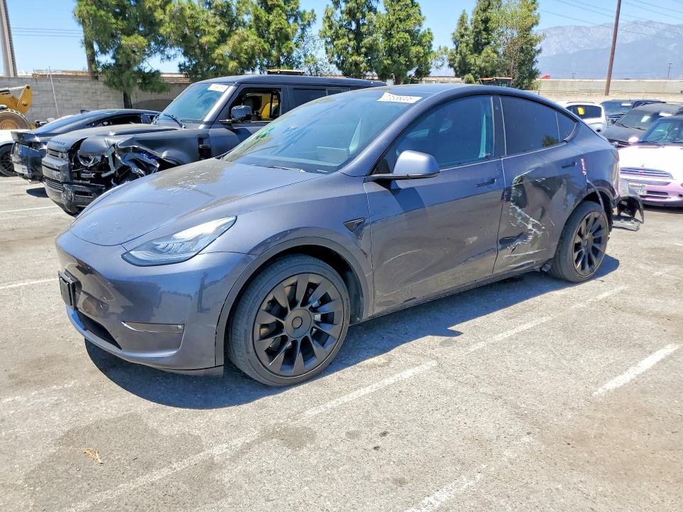 Auction sale of the 2021 Tesla Model Y, vin: 5YJYGDEE9MF296752, lot number: 63556006