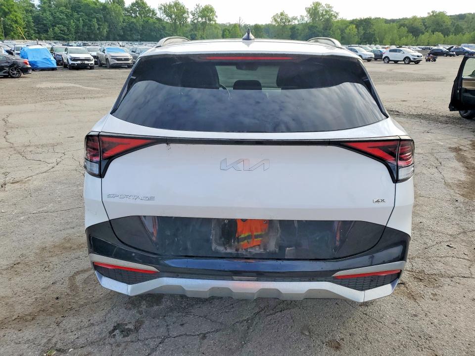 Продажа на аукционе авто 2023 Kia Sportage, vin: 5XYK5CAF2PG123561, номер лота: 63637086