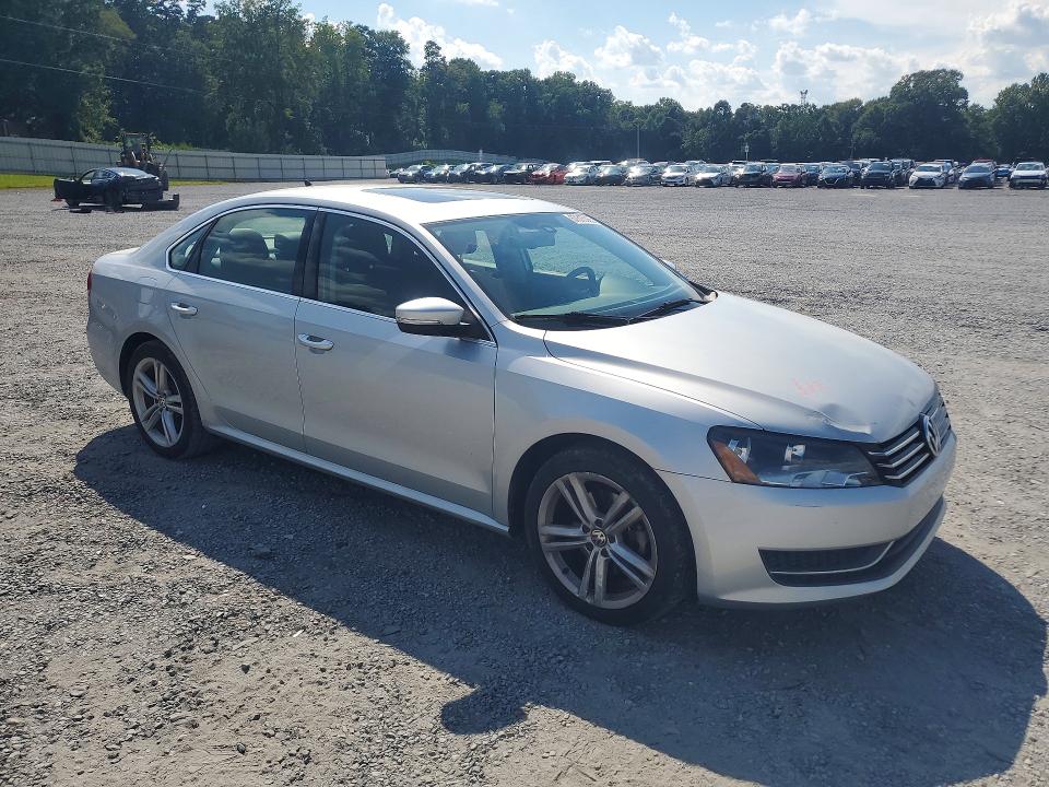Aukcja sprzedaży 2014 Volkswagen Passat, vin: 1VWBP7A32EC015057, numer aukcji: 67315366
