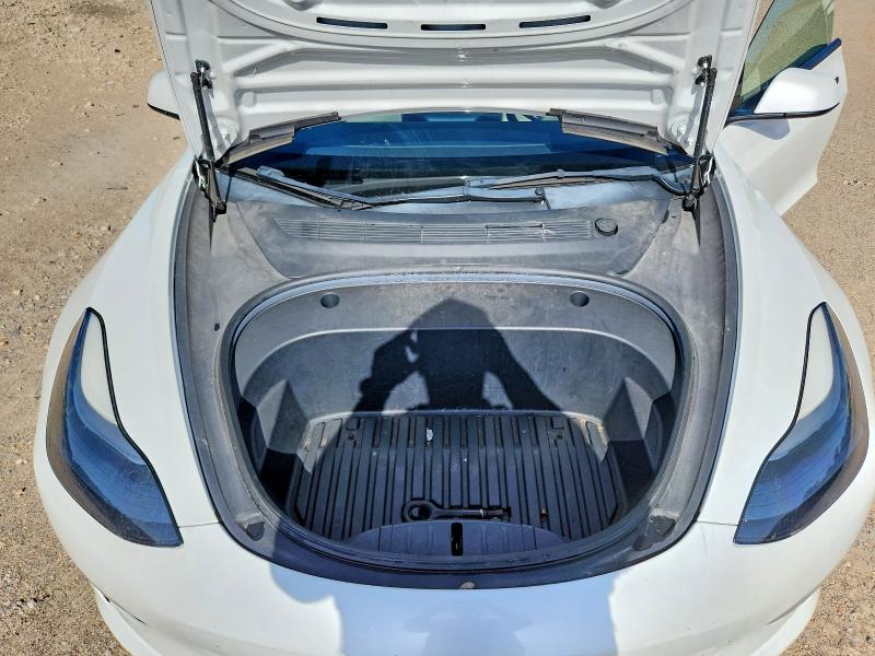 65011876 :رقم المزاد ، 5YJ3E1EA1NF285984 vin ، 2022 Tesla Model 3 مزاد بيع