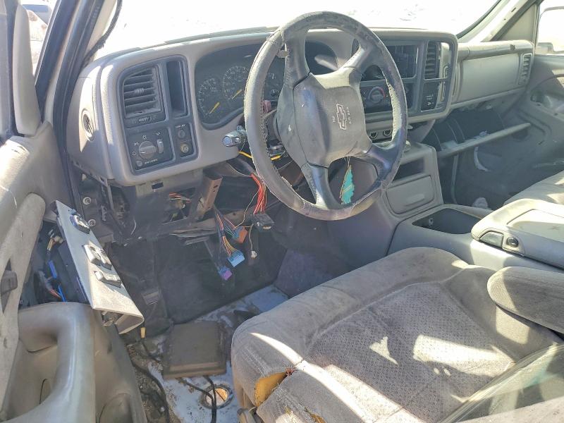 Продажа на аукционе авто 2000 Chevrolet Silverado, vin: 1GCGC29U3YE320564, номер лота: 64918366