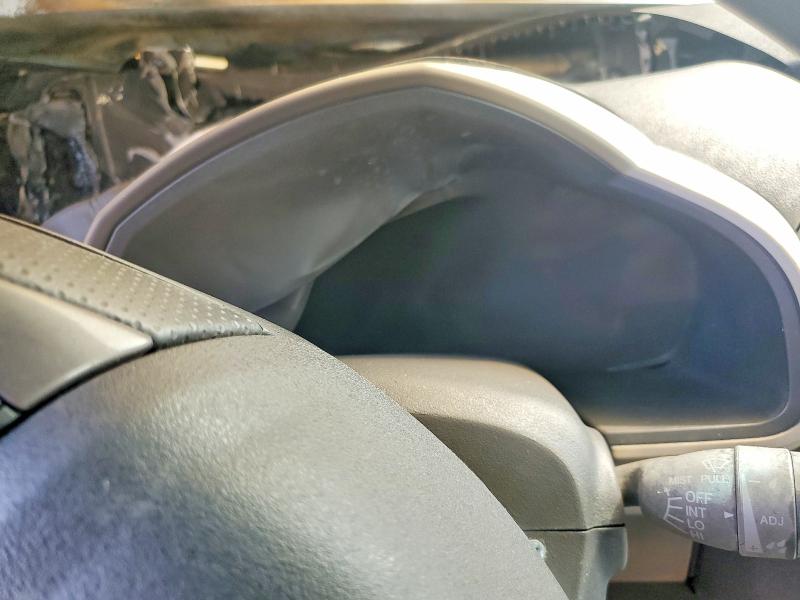 63545486 :رقم المزاد ، 5FNYF4H49BB501893 vin ، 2011 Honda Pilot مزاد بيع