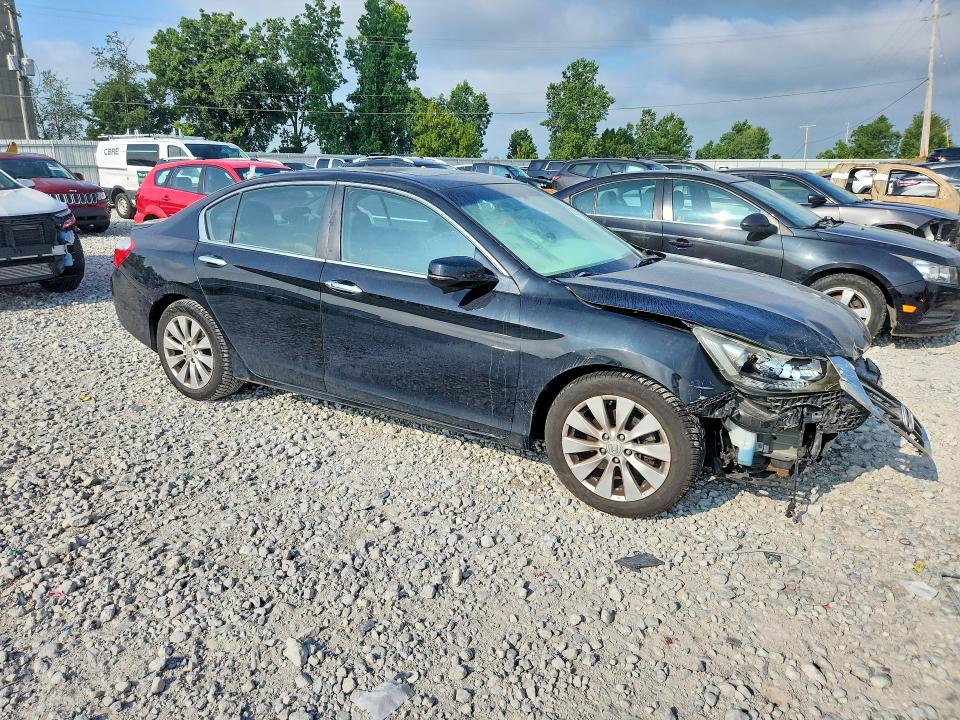 Продажа на аукционе авто 2013 Honda Accord, vin: 1HGCR2F75DA105590, номер лота: 64106726