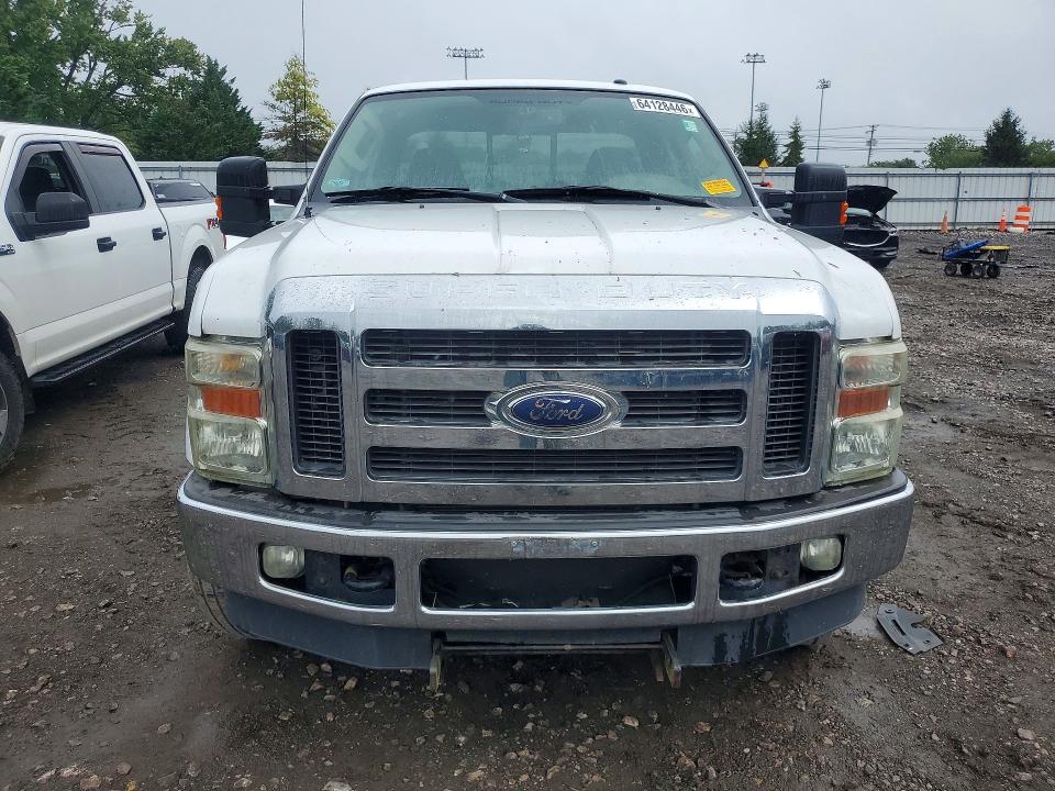 64128446 :رقم المزاد ، 1FTSX21599EB14833 vin ، 2009 Ford F250 مزاد بيع