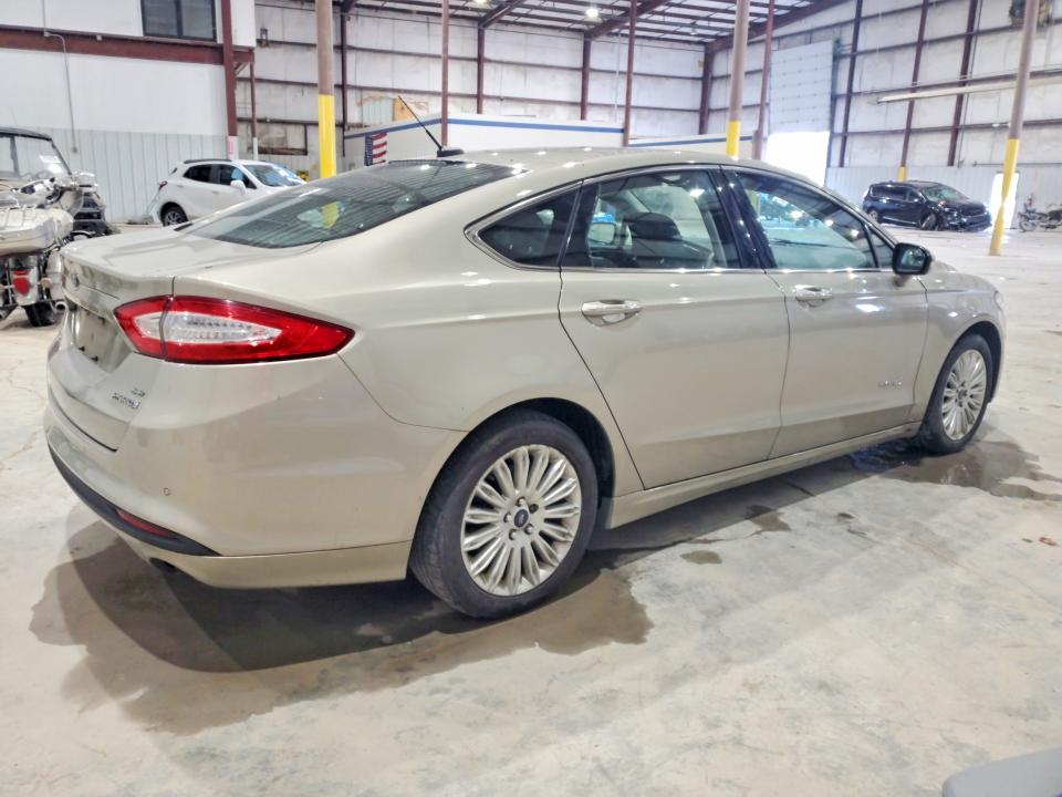 Продажа на аукционе авто 2015 Ford Fusion, vin: 3FA6P0LU9FR125579, номер лота: 62140016
