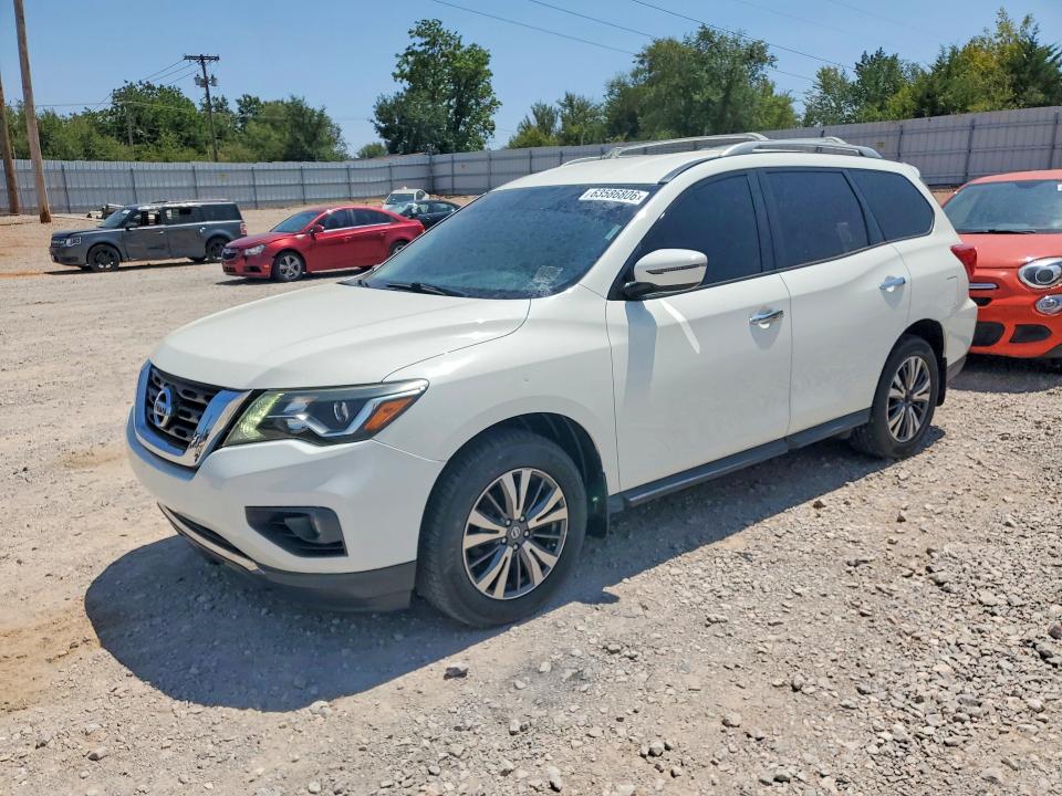 63586806 :رقم المزاد ، 5N1DR2MM9HC911093 vin ، 2017 Nissan Pathfinder مزاد بيع