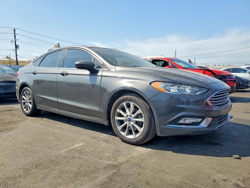 Продаж на аукціоні авто 2017 Ford Fusion, vin: 3FA6P0H71HR196720, номер лоту: 64088806