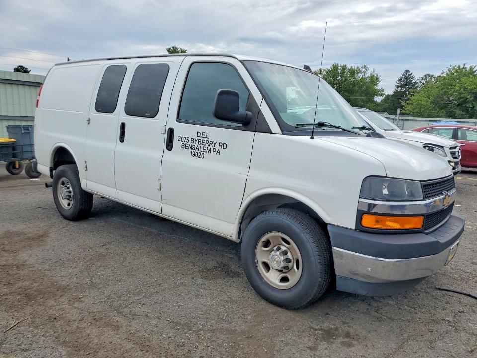 66793066 :رقم المزاد ، 1GCWGAFP7N1277620 vin ، 2022 Chevrolet Express G2500 مزاد بيع