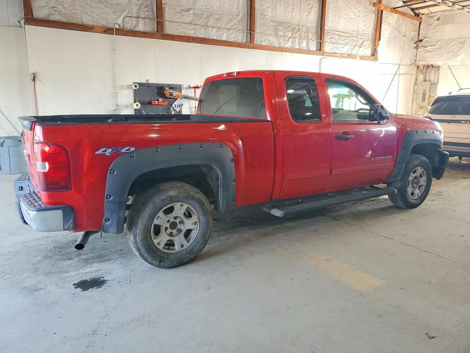 64079376 :رقم المزاد ، 1GCRKSE31BZ172861 vin ، 2011 Chevrolet Silverado مزاد بيع