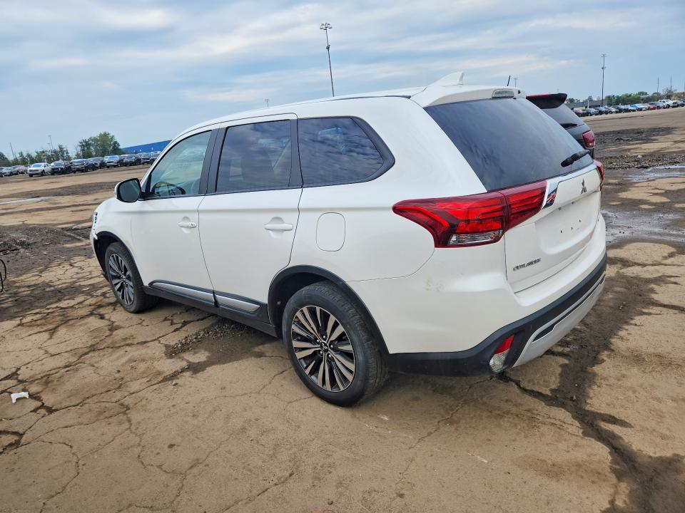 Продажа на аукционе авто 2020 Mitsubishi Outlander, vin: JA4AZ3A30LZ040089, номер лота: 66540326