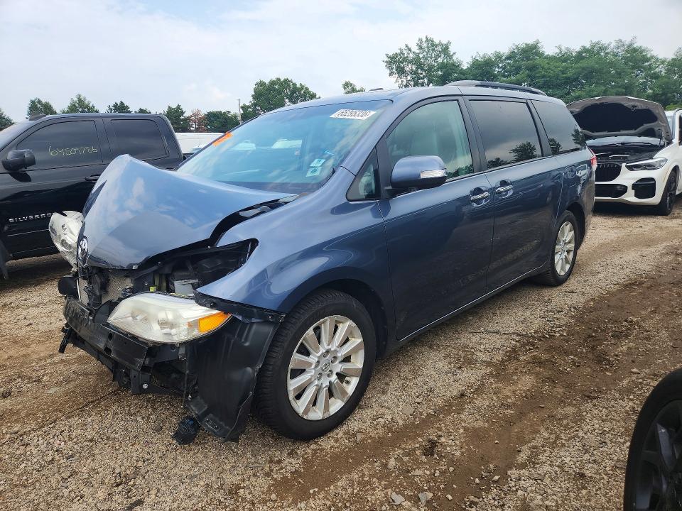 2013 Toyota Sienna მანქანა იყიდება აუქციონზე, vin: 5TDDK3DC1DS056291, აუქციონის ნომერი: 65295336