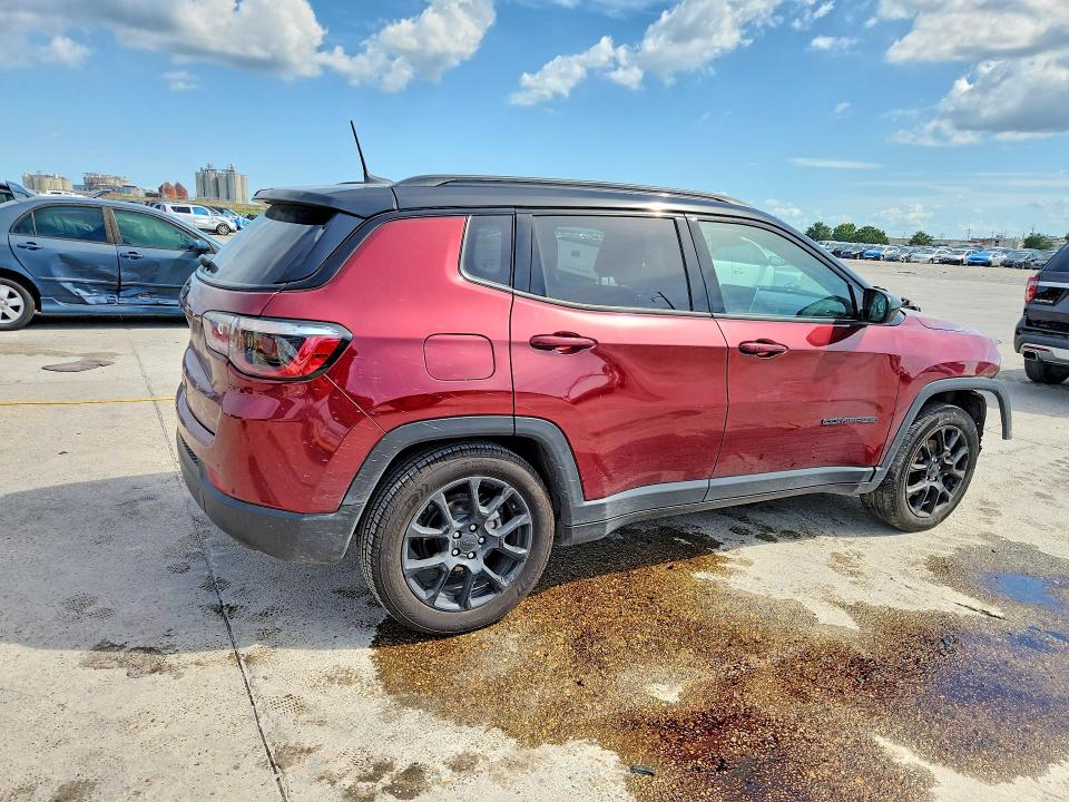 2022 Jeep Compass მანქანა იყიდება აუქციონზე, vin: 3C4NJCBB2NT187576, აუქციონის ნომერი: 65517576