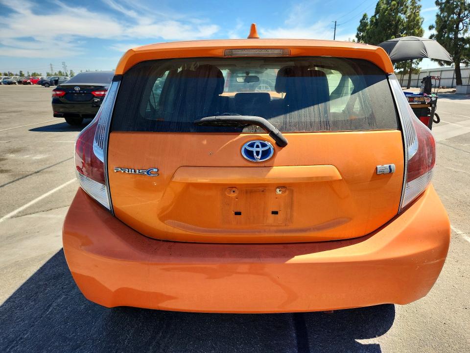 2015 Toyota Prius C მანქანა იყიდება აუქციონზე, vin: JTDKDTB39F1102695, აუქციონის ნომერი: 65027936