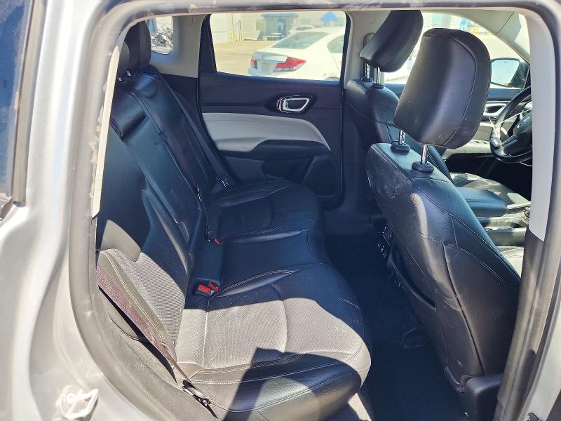 65383596 :رقم المزاد ، 3C4NJDCB3NT158804 vin ، 2022 Jeep Compass مزاد بيع