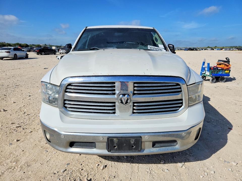 66046036 :رقم المزاد ، 1C6RR7LT0FS717952 vin ، 2015 Ram 1500 مزاد بيع
