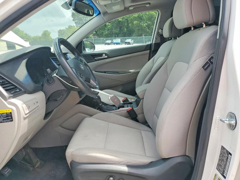 63948786 :رقم المزاد ، KM8J33A28JU783717 vin ، 2018 Hyundai Tucson مزاد بيع