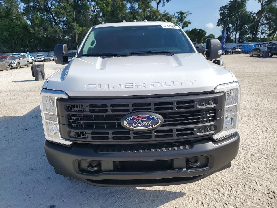 65146646 :رقم المزاد ، 1FT8X3BA9REC90244 vin ، 2024 Ford F350 مزاد بيع