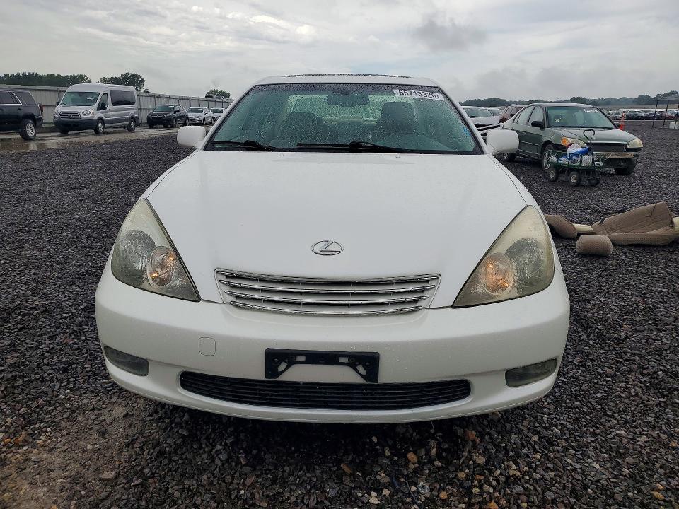 2002 Lexus Es მანქანა იყიდება აუქციონზე, vin: JTHBF30G820084270, აუქციონის ნომერი: 65718326