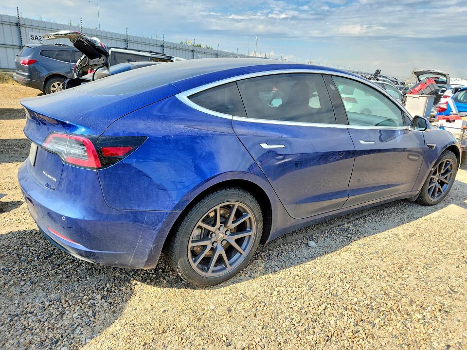 65051766 :رقم المزاد ، 5YJ3E1EB9LF628921 vin ، 2020 Tesla Model 3 مزاد بيع