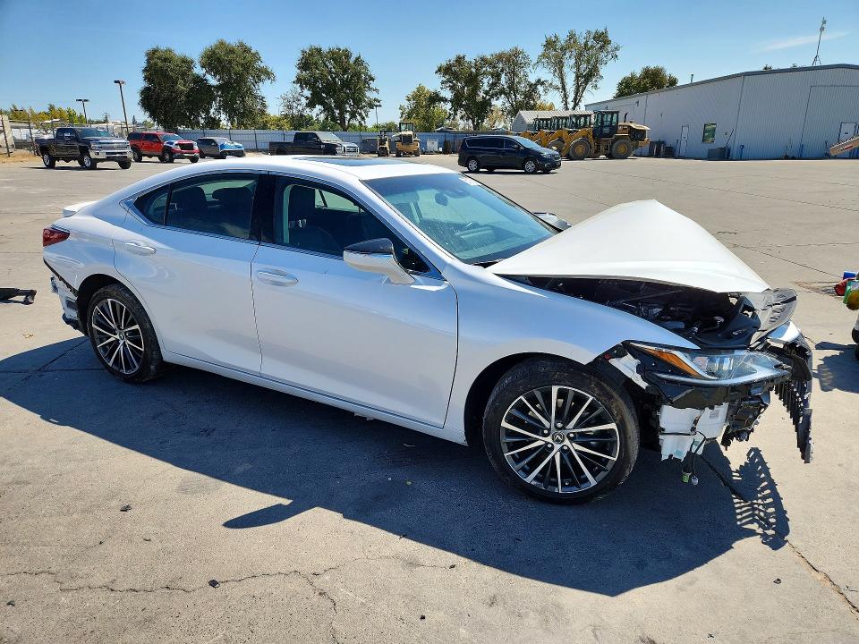 Продажа на аукционе авто 2025 Lexus Es 300h, vin: 58ADA1C1XSU057752, номер лота: 65191536