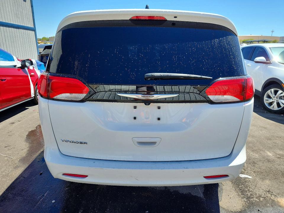 62853246 :رقم المزاد ، 2C4RC1CG9NR204886 vin ، 2022 Chrysler Voyager مزاد بيع