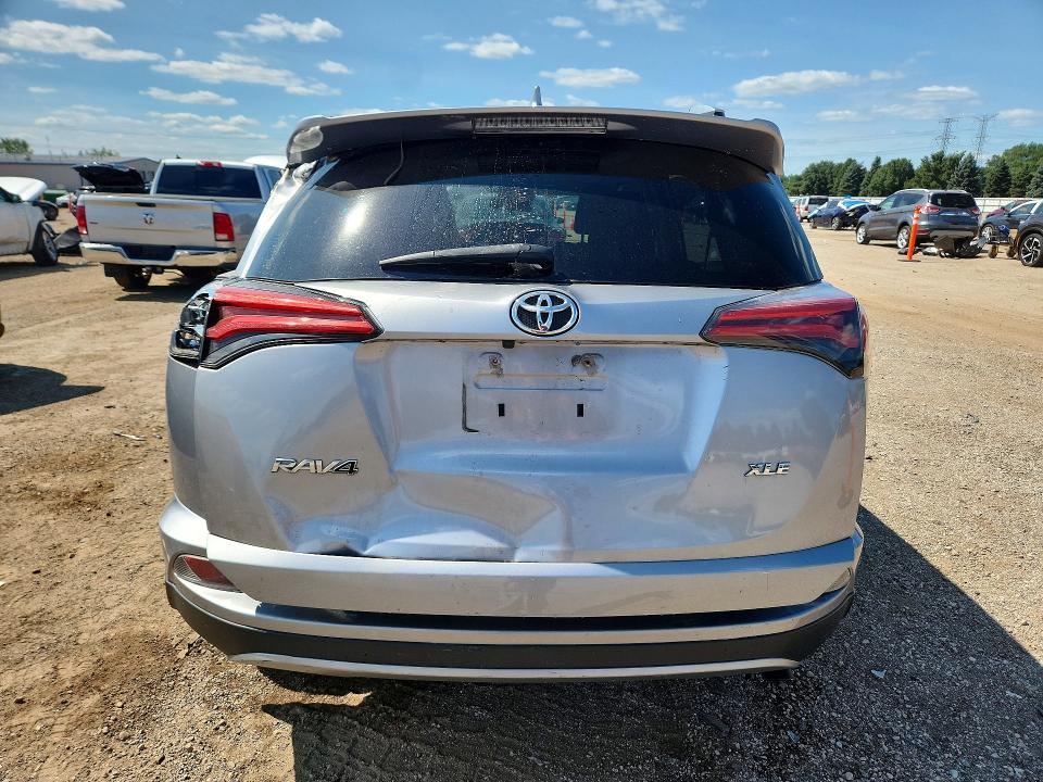 Продажа на аукционе авто 2016 Toyota Rav4, vin: 2T3WFREVXGW240714, номер лота: 65662916