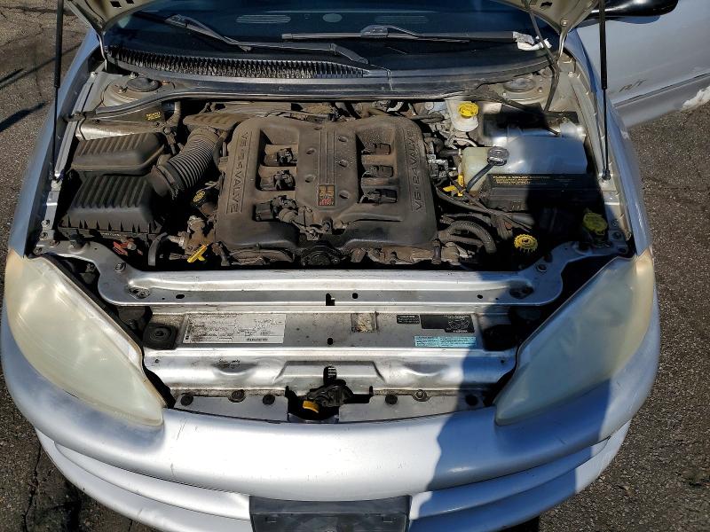 65462376 :رقم المزاد ، 2B3HD76V2YH387971 vin ، 2000 Dodge Intrepid مزاد بيع
