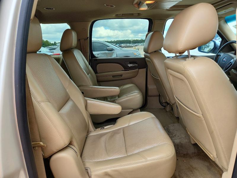 64405876 :رقم المزاد ، 1GKS1KE06BR397694 vin ، 2011 Gmc Yukon Xl مزاد بيع