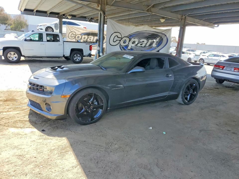 2011 Chevrolet Camaro მანქანა იყიდება აუქციონზე, vin: 2G1FB1ED0B9125863, აუქციონის ნომერი: 65532246