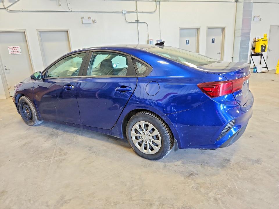 2023 Kia Forte მანქანა იყიდება აუქციონზე, vin: 3KPF24AD0PE577268, აუქციონის ნომერი: 64413716