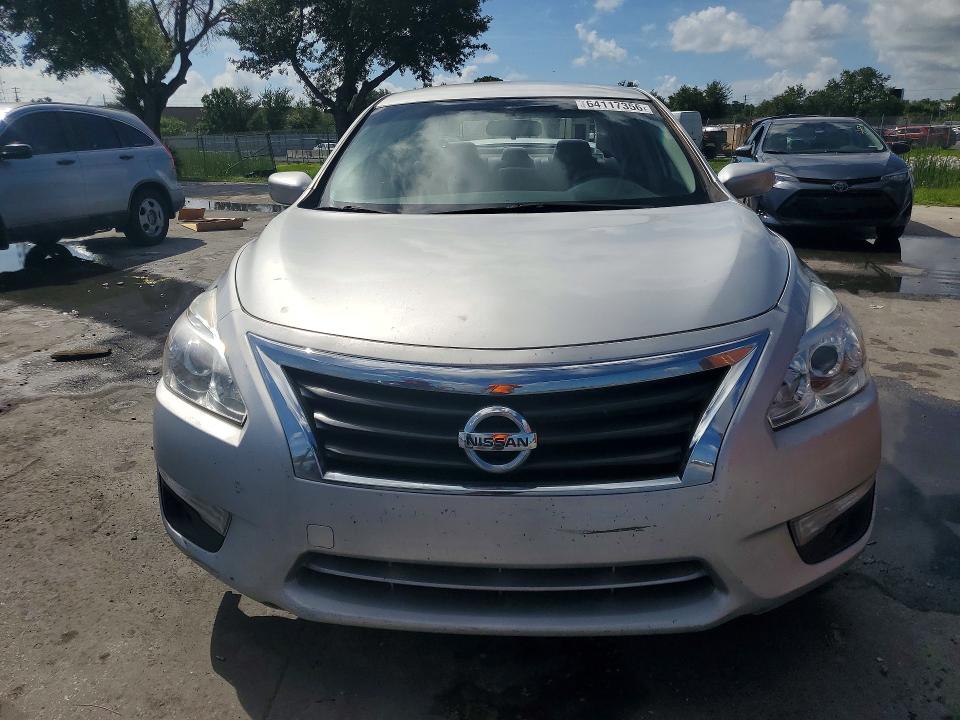 64117356 :رقم المزاد ، 1N4AL3AP2FC582222 vin ، 2015 Nissan Altima مزاد بيع