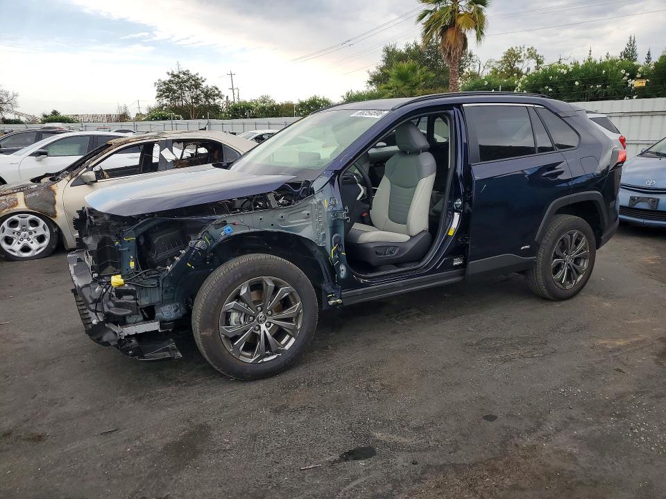2025 Toyota Rav4 მანქანა იყიდება აუქციონზე, vin: JTMB6RFV9SJ076716, აუქციონის ნომერი: 66254596