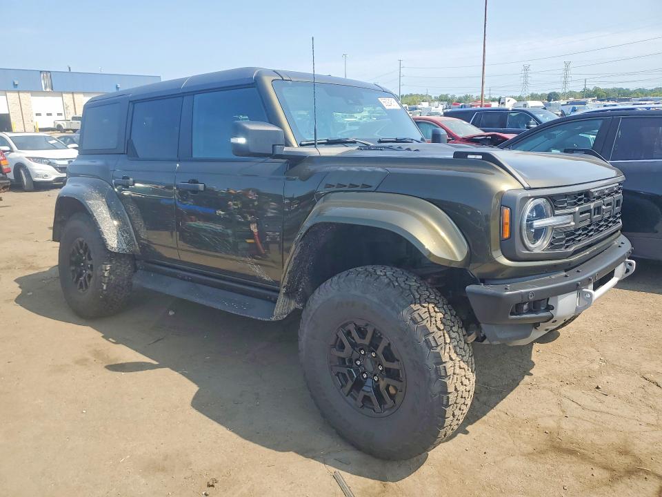 Продажа на аукционе авто 2025 Ford Bronco, vin: 1FMEE0RR7SLB73911, номер лота: 66224616