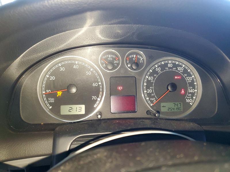 2004 Volkswagen Passat მანქანა იყიდება აუქციონზე, vin: WVWPD63BX4P143148, აუქციონის ნომერი: 64181476