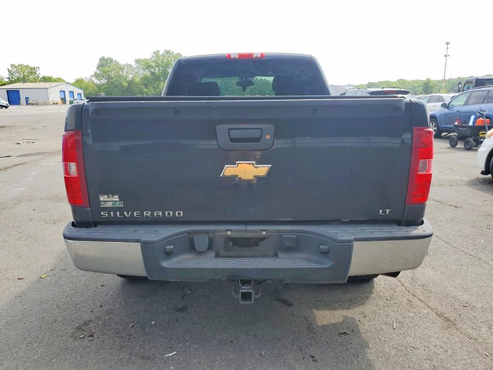 Продажа на аукционе авто 2011 Chevrolet Silverado, vin: 1GCRKSE32BZ166065, номер лота: 64698276