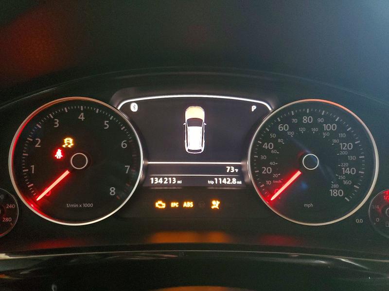 64065226 :رقم المزاد ، WVGFF9BP6CD000651 vin ، 2012 Volkswagen Touareg مزاد بيع