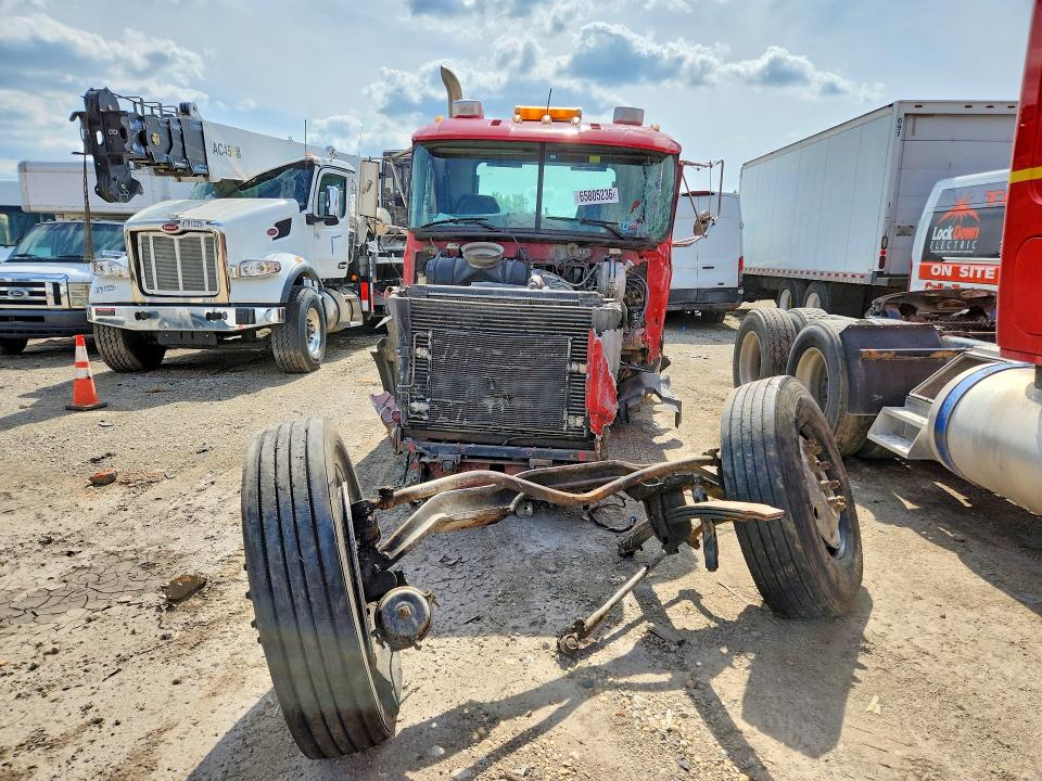 Продаж на аукціоні авто 2001 Mack 600, vin: 1M2AA13Y81W134533, номер лоту: 65805236