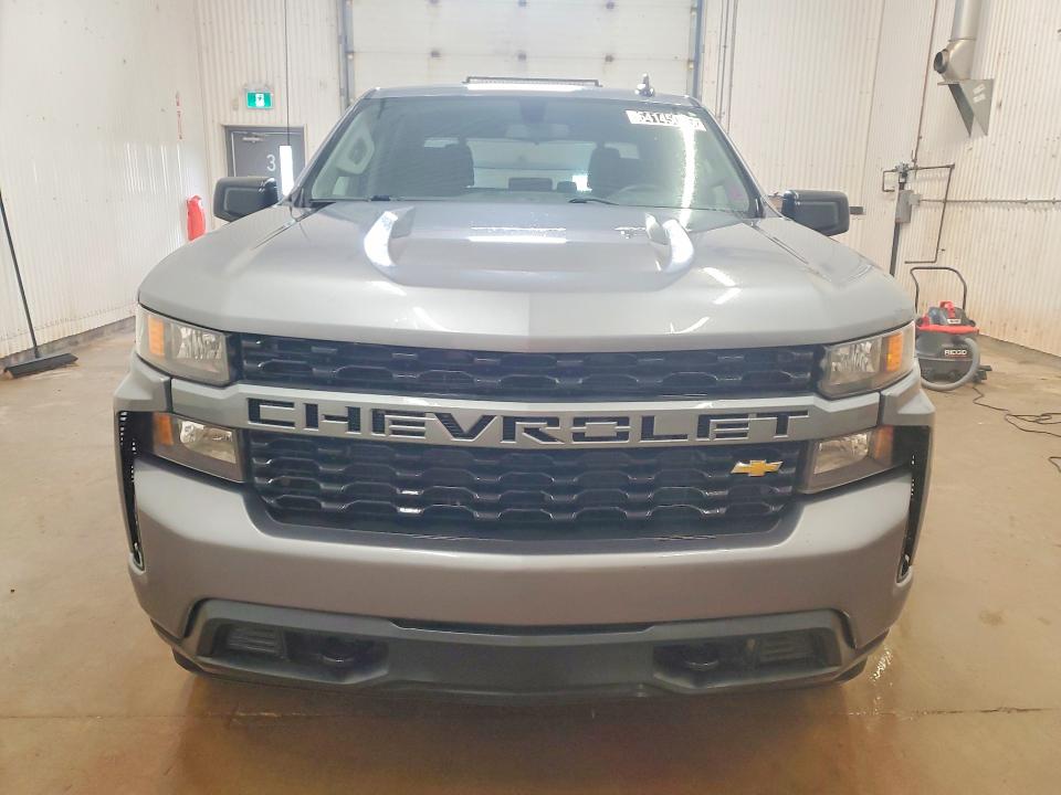 Продажа на аукционе авто 2021 Chevrolet Silverado, vin: 1GCUYBEF8MZ245424, номер лота: 64145086